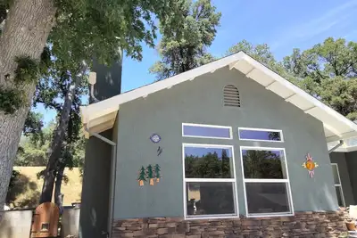 Image de Mountain and Lake Retreat