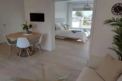 Image de Coastal self catering apartment - with sea views