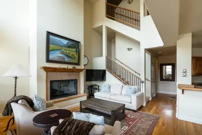 Great Ketchum Condo next to bike path & greenbelt