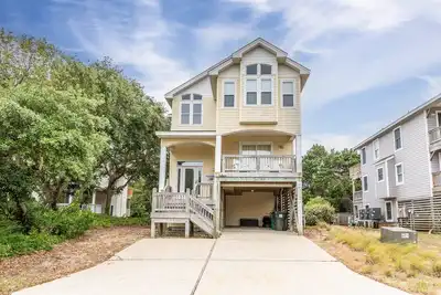 Image de 1767 - Fox Snooze, Perfect for the Family! Pool, Hot Tub, Pool Table. . . Fido is Welcome too!