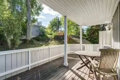 Image de Härlig Lägenhet, 15 min Till City, 10 min Till Naturen