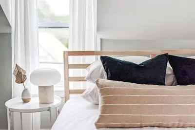 Image de Downtown Picton 2 Bedroom Professionally Designed Suite