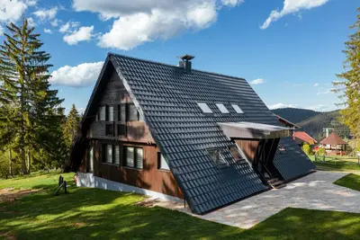 Image de Cheerful and cosy 5 bedroom cottage with a fireplace