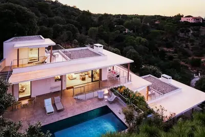 Image de Villa design avec vue mer & jardin secret à Calvi