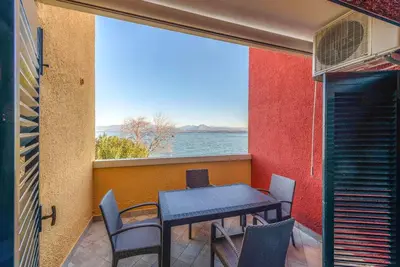 Image de Appartement de vacances pour 5 personnes env. 60 qmà Peschiera del Garda, Lac de Garde (Rive sud du lac de Garde)