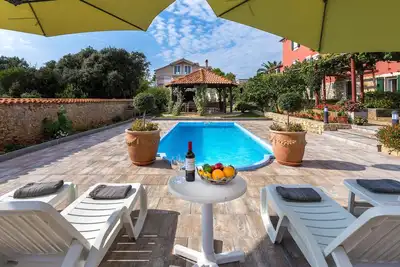 Image de Belle maison à Ugljan avec WiFi