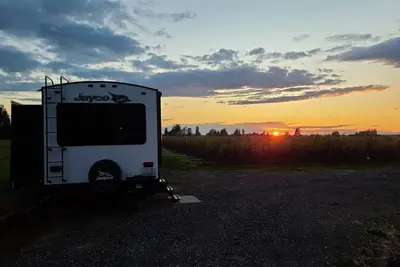 Image de New Blueberry Bungalow Rv Peaceful Slice of Heaven