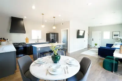 Image de Brand Newly Built Gorgeous & Spacious House