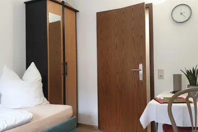 Image de Einzelzimmer - Pension Pizzeria Verona