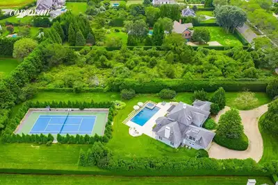 Image de Southampton Village with Tennis and Spa Close to the Ocean