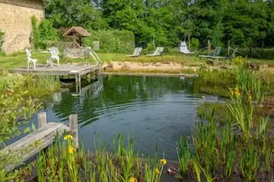 Image de A tranquil setting with beautiful views