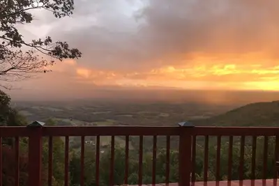 Image de Mountain Top Retreat With Panoramic Views Just Off The Blue Ridge Parkway!