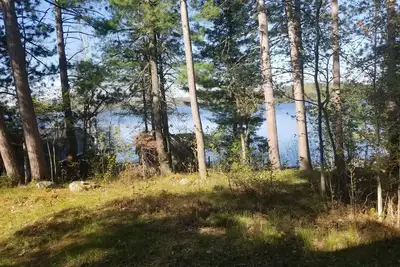Image de Historic Akd Lakefront House and Boat House on Upper Lake Chateaugay