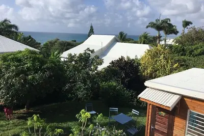 Image de Gîte T2 Sainte Anne à 5mn à pied de la plage