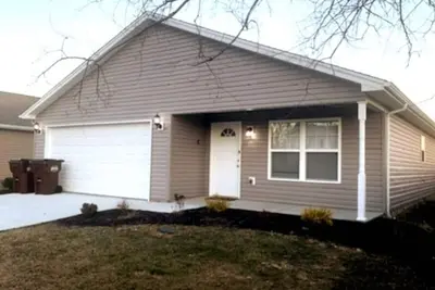 708 Diamond Loop · 708 diamond loop new listing