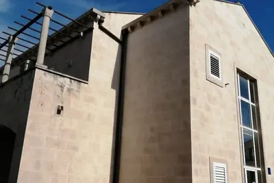 Image de Garçonnière avec la terrasse Srebreno, Dubrovnik (As-18886-b)