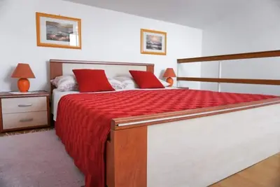 Image de Appartement de deux chambres avec la terrasse Valbandon, Fazana (A-7200-a)