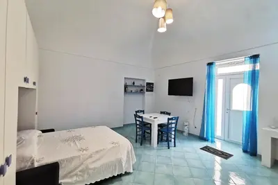 Image de Appartement \"La Casetta al Porto\" avec Wi-Fi et climatisation