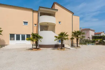 Villa Maja Apartment 1 near the beach