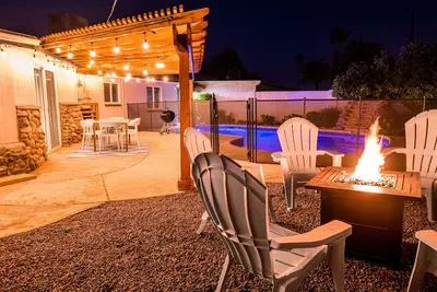 Image de 🌵 Cozy Cactus Home near Old Town & Asu 🌵 Pool ⭐ Game Room ⭐ Bbq ⭐ Fire Pit ⭐