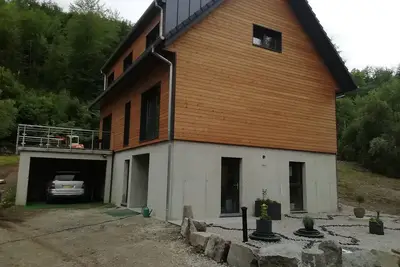 Image de chalet neuf 200m² 9personnes spa intérieur, 4 chambres