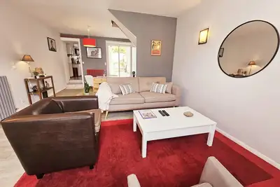 Image de Maison de ville confortable avec cour intérieure!