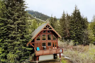 Image de Spacious Luxury View Home: Steps to Hike & Bike, 10pp
