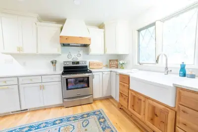 Image de Secluded luxury House in the Hills w/king bed