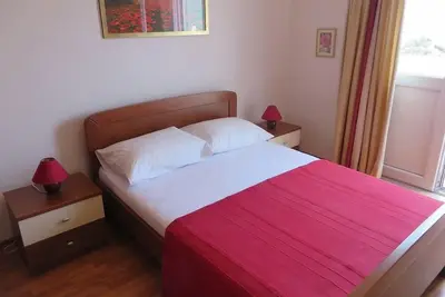 Image de Appartement de vacances Drasnice pour 1 - 6 personnes avec 3 chambres à coucher - Logement de vacanc