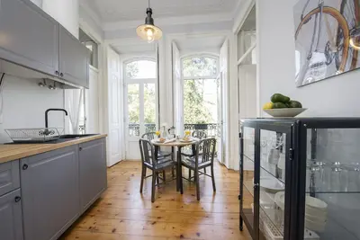 Lisbon Dreams - Estrela Mailman Suite