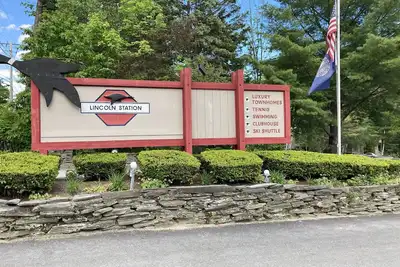 Image de Mountain Home with A/C + Spectacular Views Of Loon