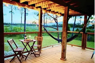 Image de Hooked on Bayou? Waterfront! Kayaks, Fishing, Dock, Overlooking Bayou & Gulf!