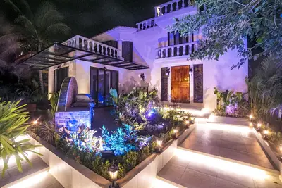 Image de All inclusive, Ocean View luxury Villa, 79 Steps from the beach, 3 jacuzzi, pool