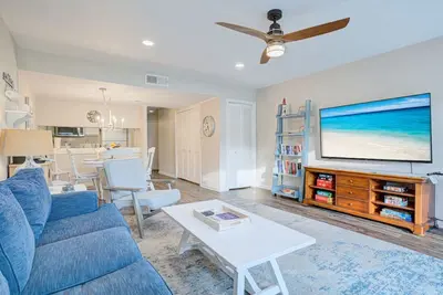 Image de Pool + Ocean View + Walk to Beach - Villa