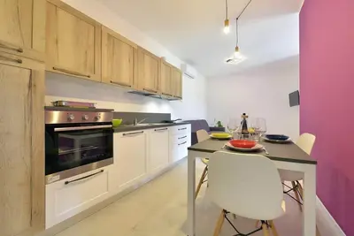 Image de Apartment with garden, A/C, Wi-Fi and pool | Ap37