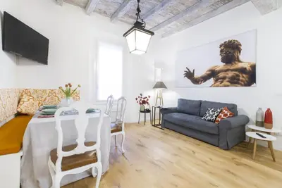 Image de GetTheKey San Vitale Apartment