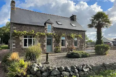 Image de attractive cottages in a quiet hamlet, close to beautiful sandy beaches