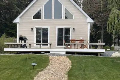 Image de Sunlit cape on beautiful Bass Harbor close to Acadia National Park