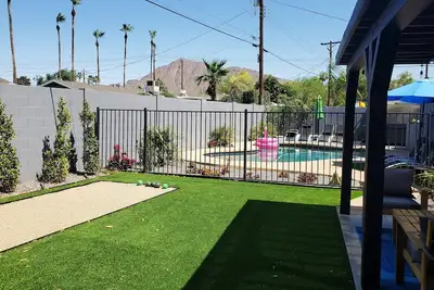 Image de Lux Old Town Scottsdale, private pool hot tub bocce, Open play pickleball nearby