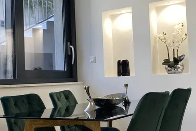 Image de Cosy nest is an apartment in the mountains but only 800 m from the nearest beach