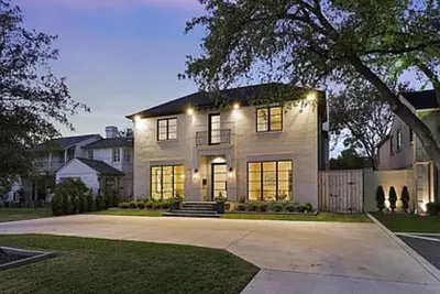 Image de Beautiful Spacious House in the Park Cities area