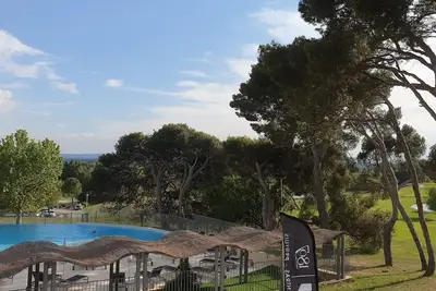 Image de Côté Golf, bel appartement Rdc avec terrasses dans Golf - piscine - tennis. . .