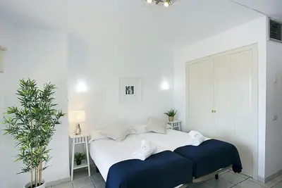 Image de Beautiful Apartment With Pool, Free Parking And Free Wiffi