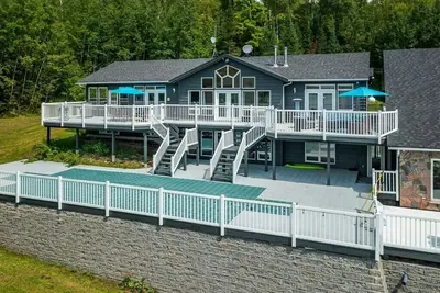 Image de The Cove - Burks Falls