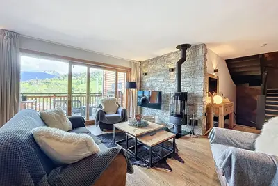 Image de Demi-chalet de luxe avec piscine et vue Mont Blanc