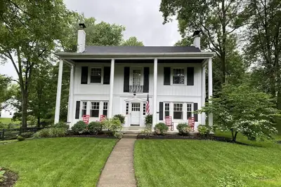 Image de Family friendly home, centrally located