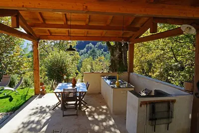Image de 10% reduction for September and October! 8km from the Ortalla waterfalls
