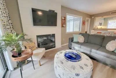 Image de Splendid & Spacious 3 bdrm-15crp-Full Access