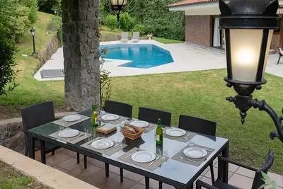 Image de Oroimena Landetxea, house with swimming pool in Leitzaran, 15 min from San Sebastian.