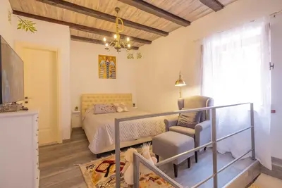Image de Vanilla duplex   with separate  entrance in the center of Izola